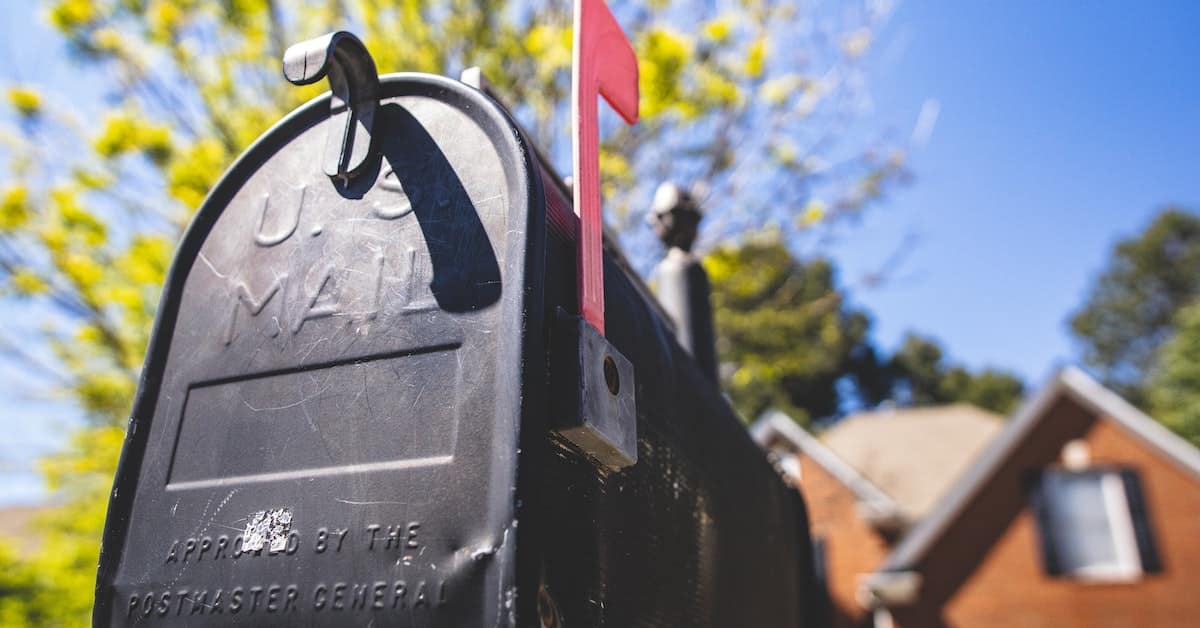 us mailbox receiving certified mail of divorce papers