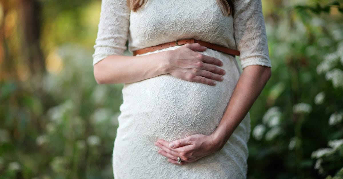 pregnant woman getting divorced in texas