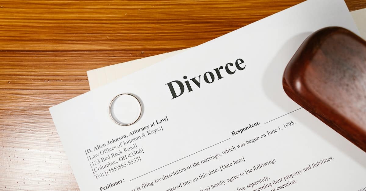 divorce documents in texas held by person paying for divorce