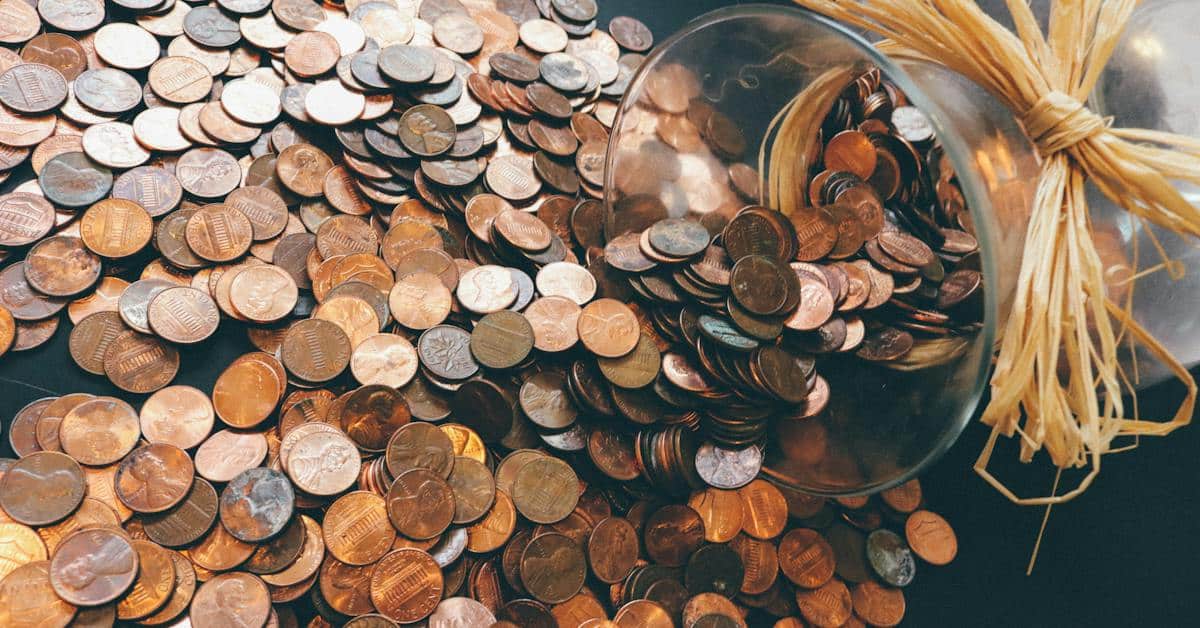 pennies in a jar used to pay for child support in texas